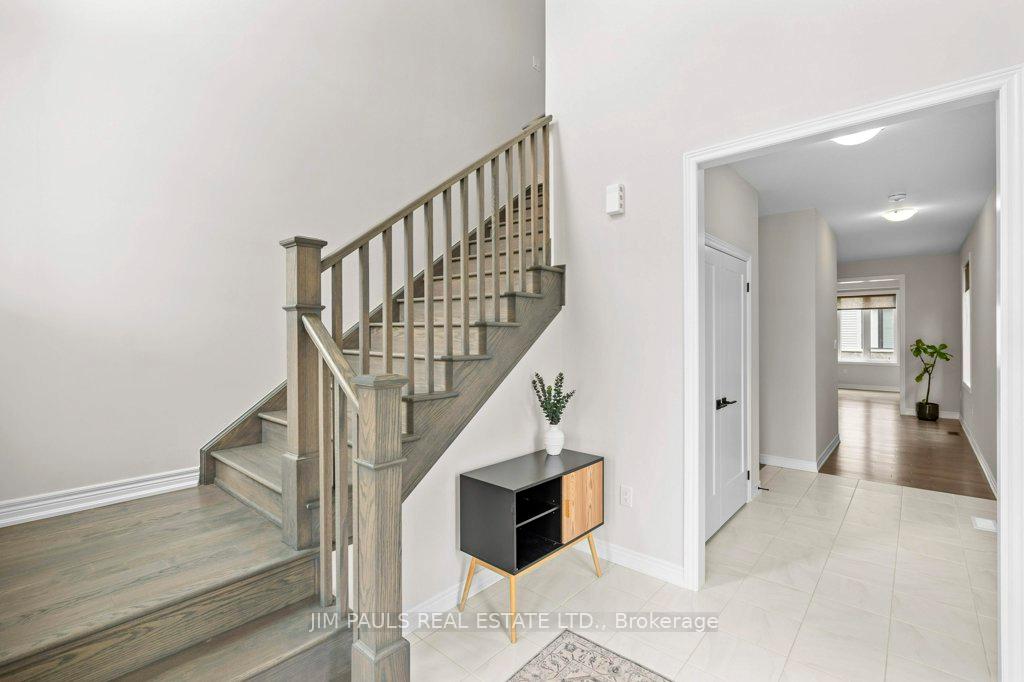Photo 7 of 94 Marion Street, Hamilton, Mount Hope — HOMEH
