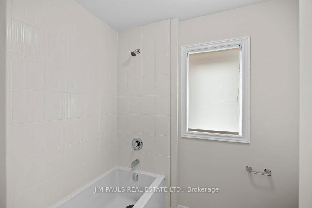 Photo 36 of 94 Marion Street, Hamilton, Mount Hope — HOMEH