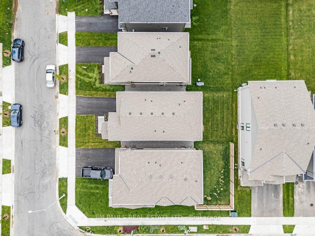 Photo 41 of 94 Marion Street, Hamilton, Mount Hope — HOMEH