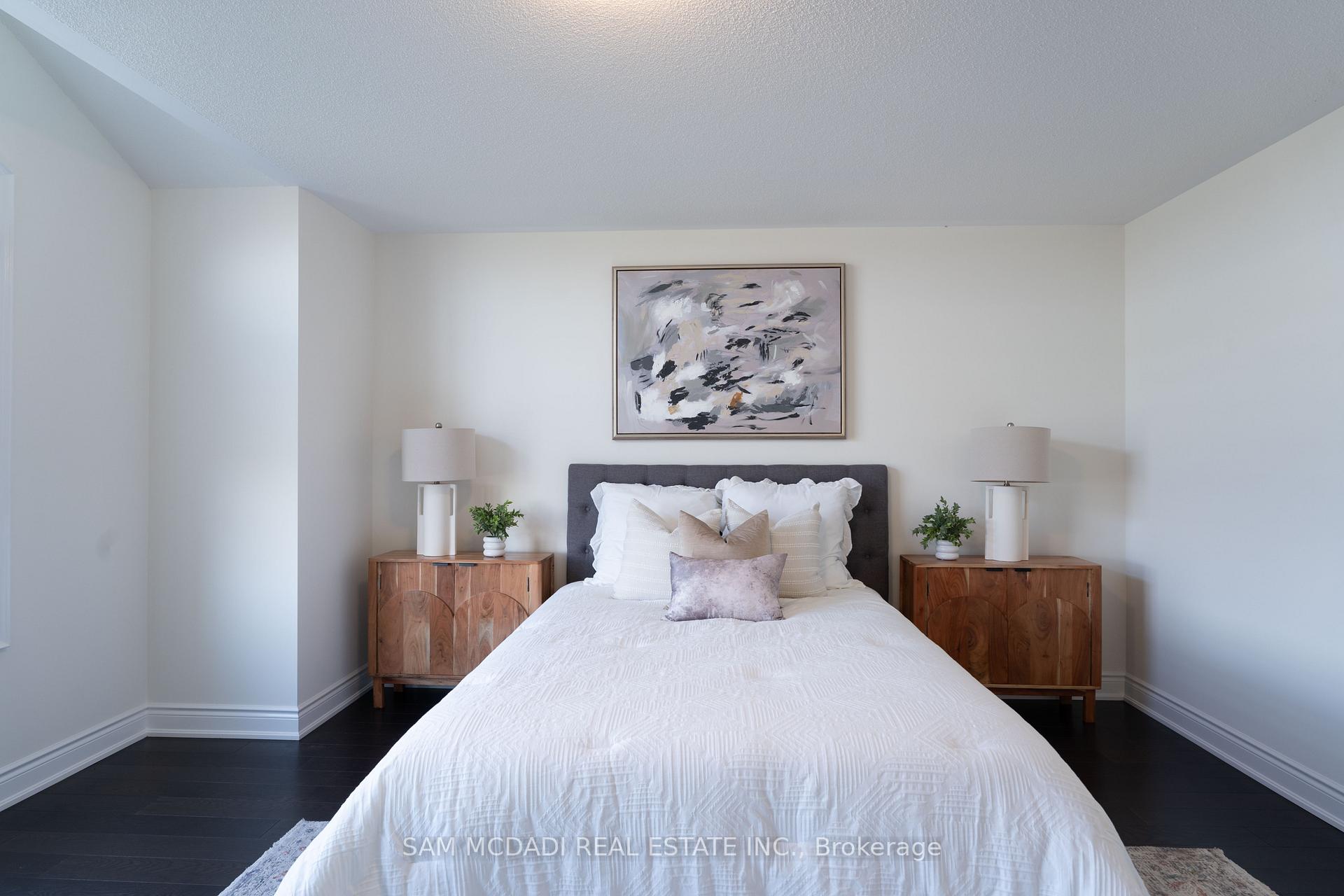 Photo 16 of 56 Workgreen Park Way, Brampton, Bram West — HOMEH