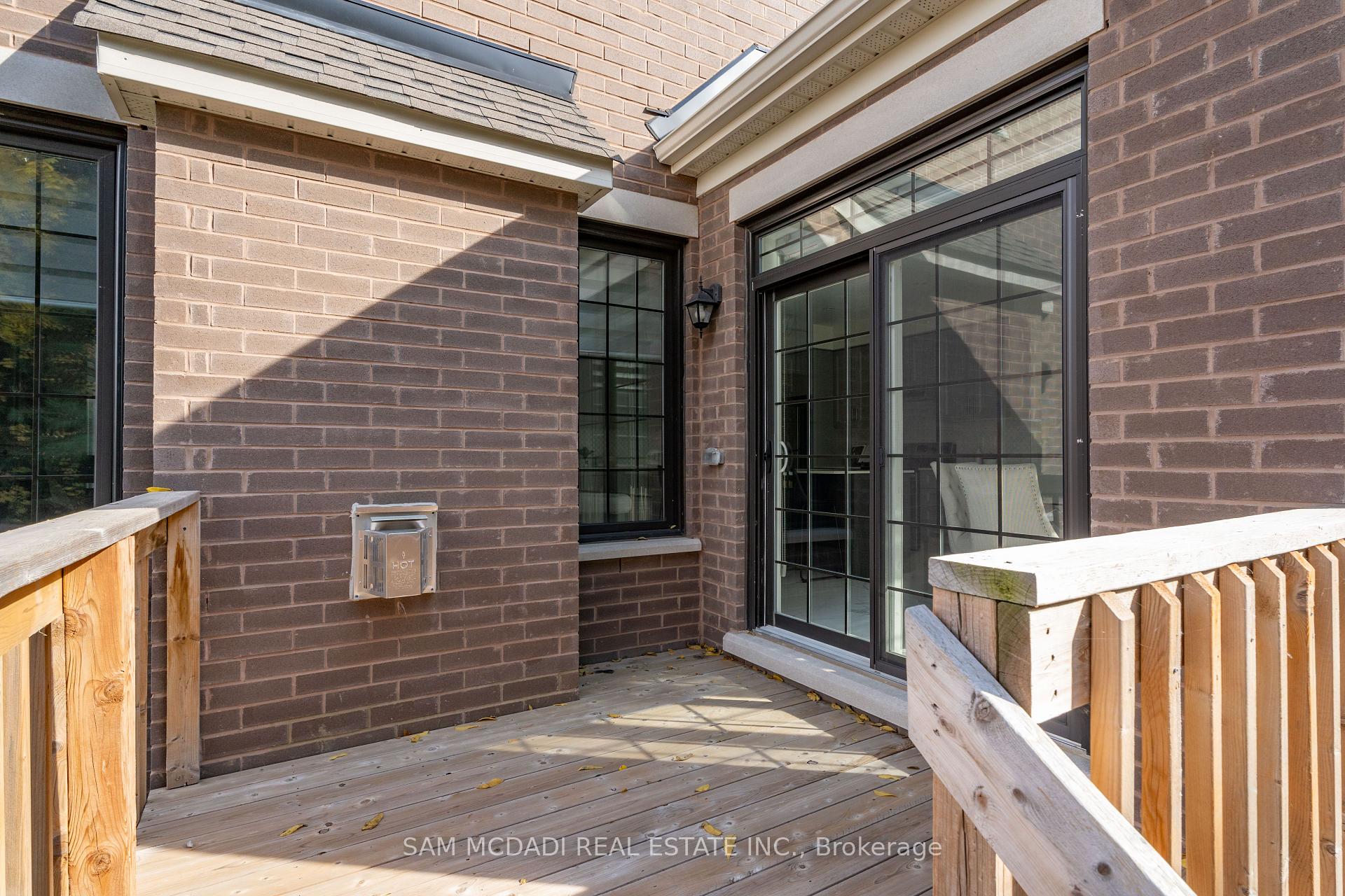 Photo 22 of 56 Workgreen Park Way, Brampton, Bram West — HOMEH