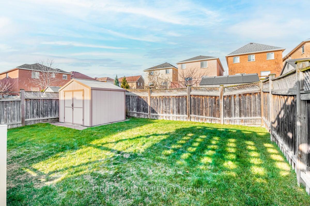 Photo 35 of 58 Falvo Street, Vaughan, Maple — HOMEH
