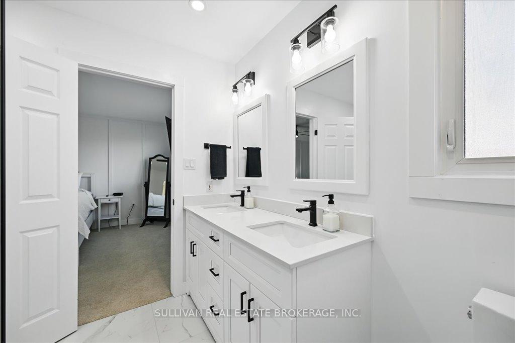 Photo 27 of 17 Rockhaven Lane, Hamilton, Waterdown — HOMEH