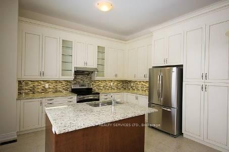 Photo 2 of 58 Mediterranean Crescent, Brampton, Bram West — HOMEH