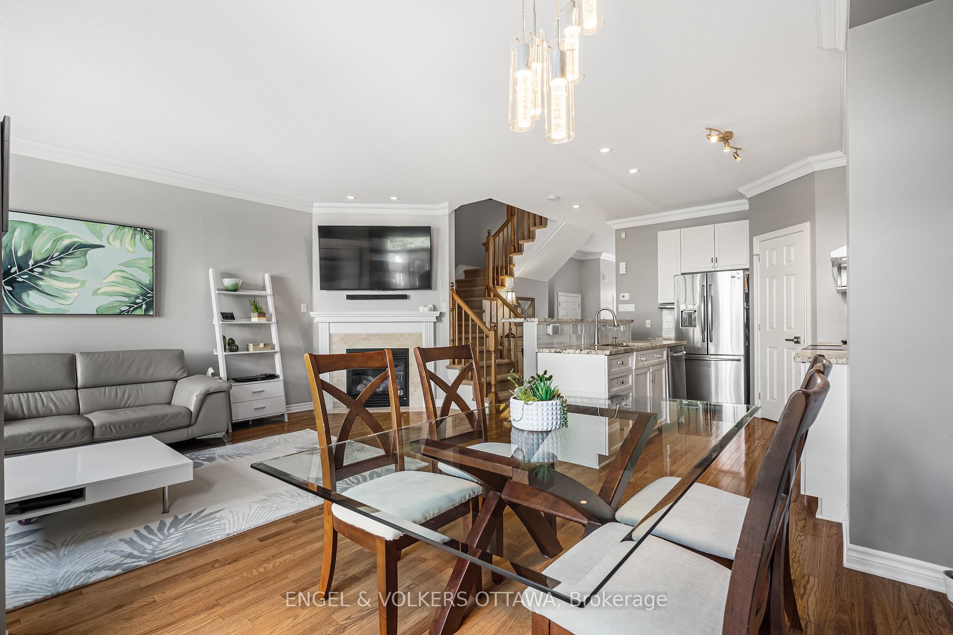 Photo 16 of 102 Shepody Circle, Ottawa, Blossom Park/Kemp Park/Findlay Creek — HOMEH