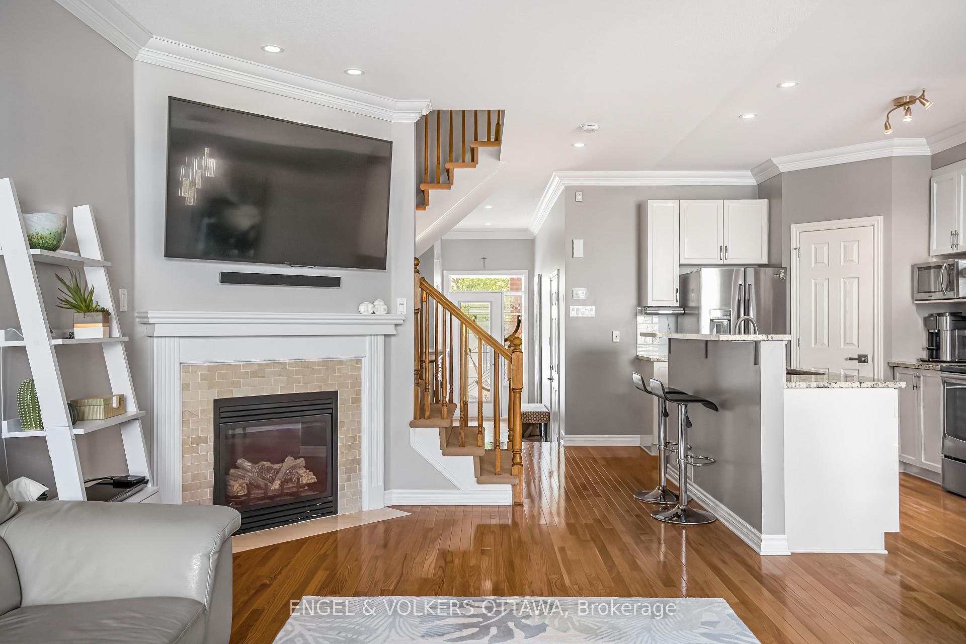 Photo 22 of 102 Shepody Circle, Ottawa, Blossom Park/Kemp Park/Findlay Creek — HOMEH