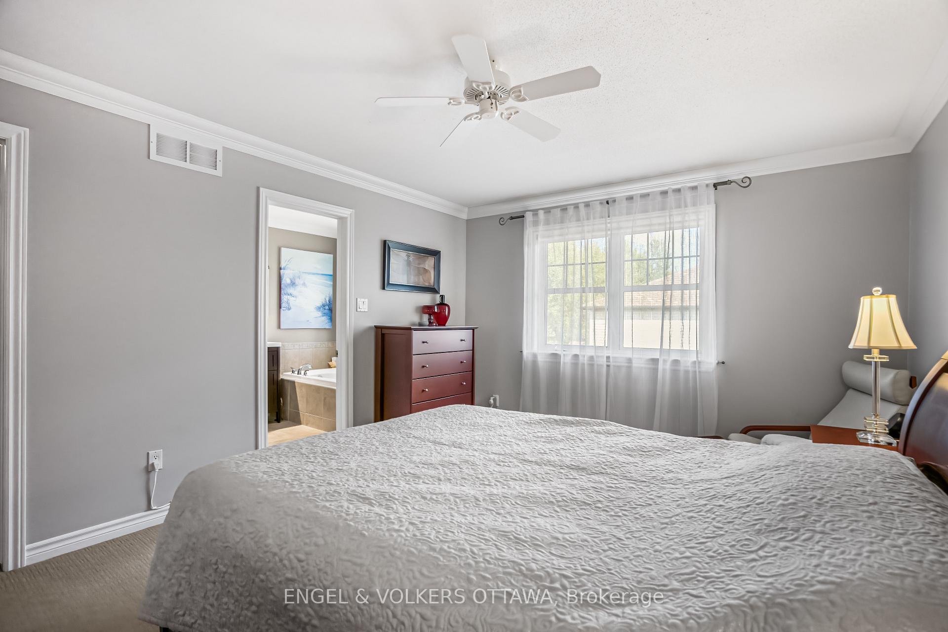 Photo 27 of 102 Shepody Circle, Ottawa, Blossom Park/Kemp Park/Findlay Creek — HOMEH