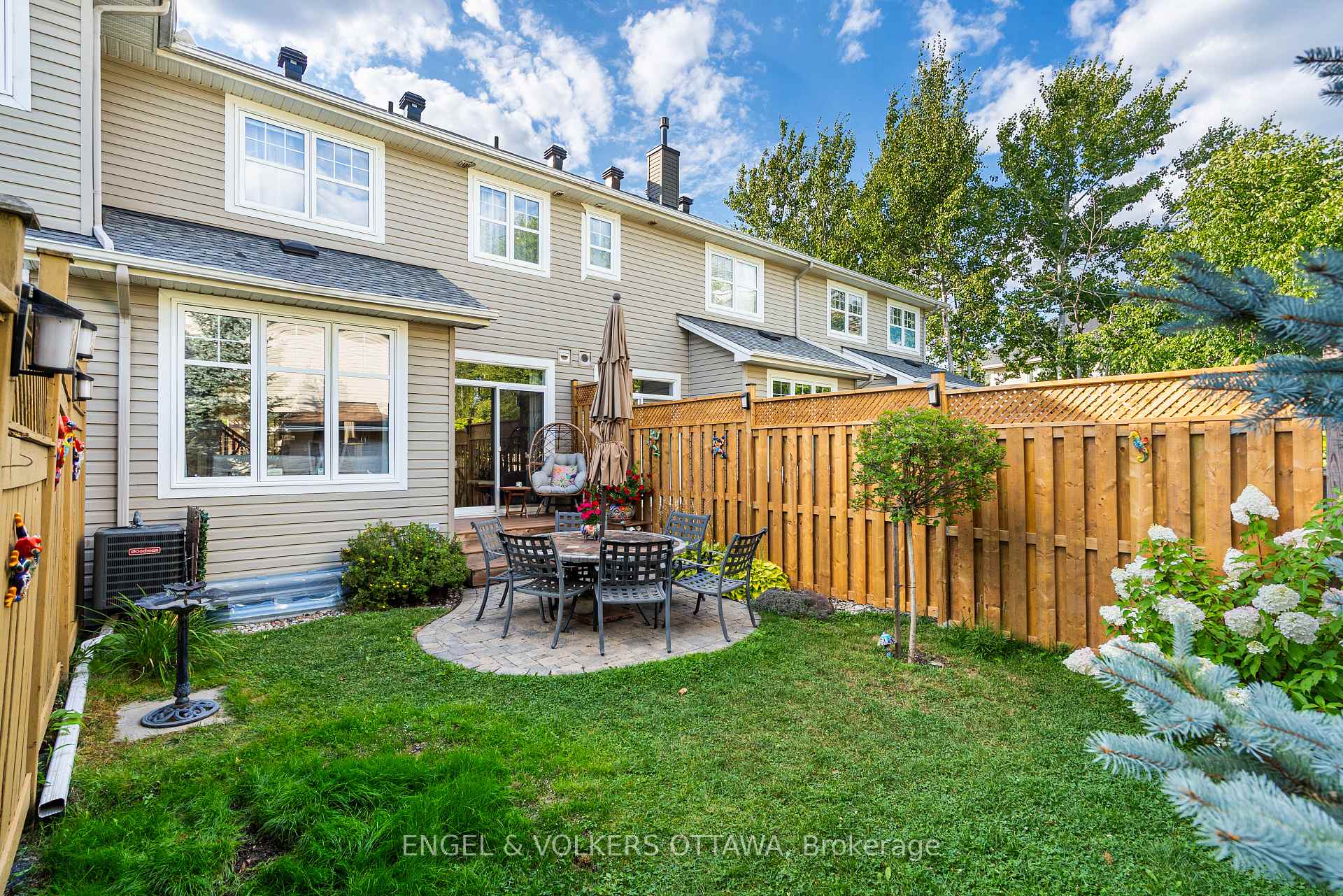 Photo 41 of 102 Shepody Circle, Ottawa, Blossom Park/Kemp Park/Findlay Creek — HOMEH