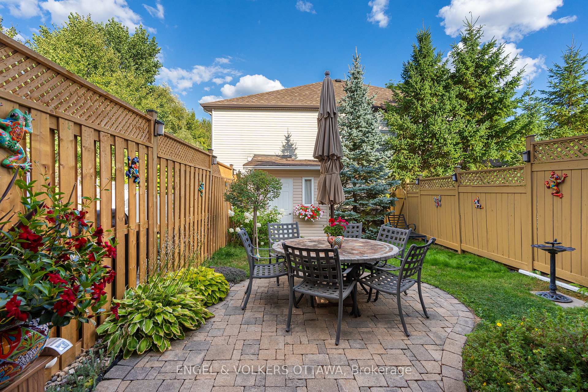 Photo 42 of 102 Shepody Circle, Ottawa, Blossom Park/Kemp Park/Findlay Creek — HOMEH