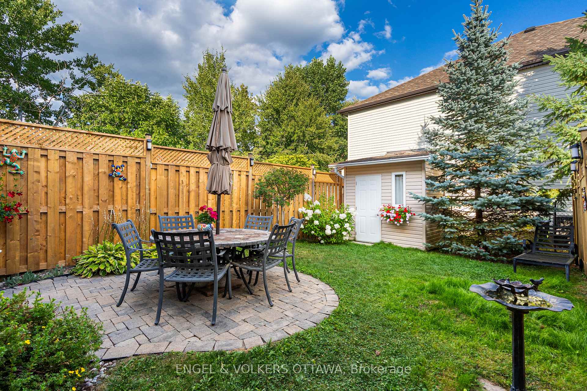 Photo 44 of 102 Shepody Circle, Ottawa, Blossom Park/Kemp Park/Findlay Creek — HOMEH