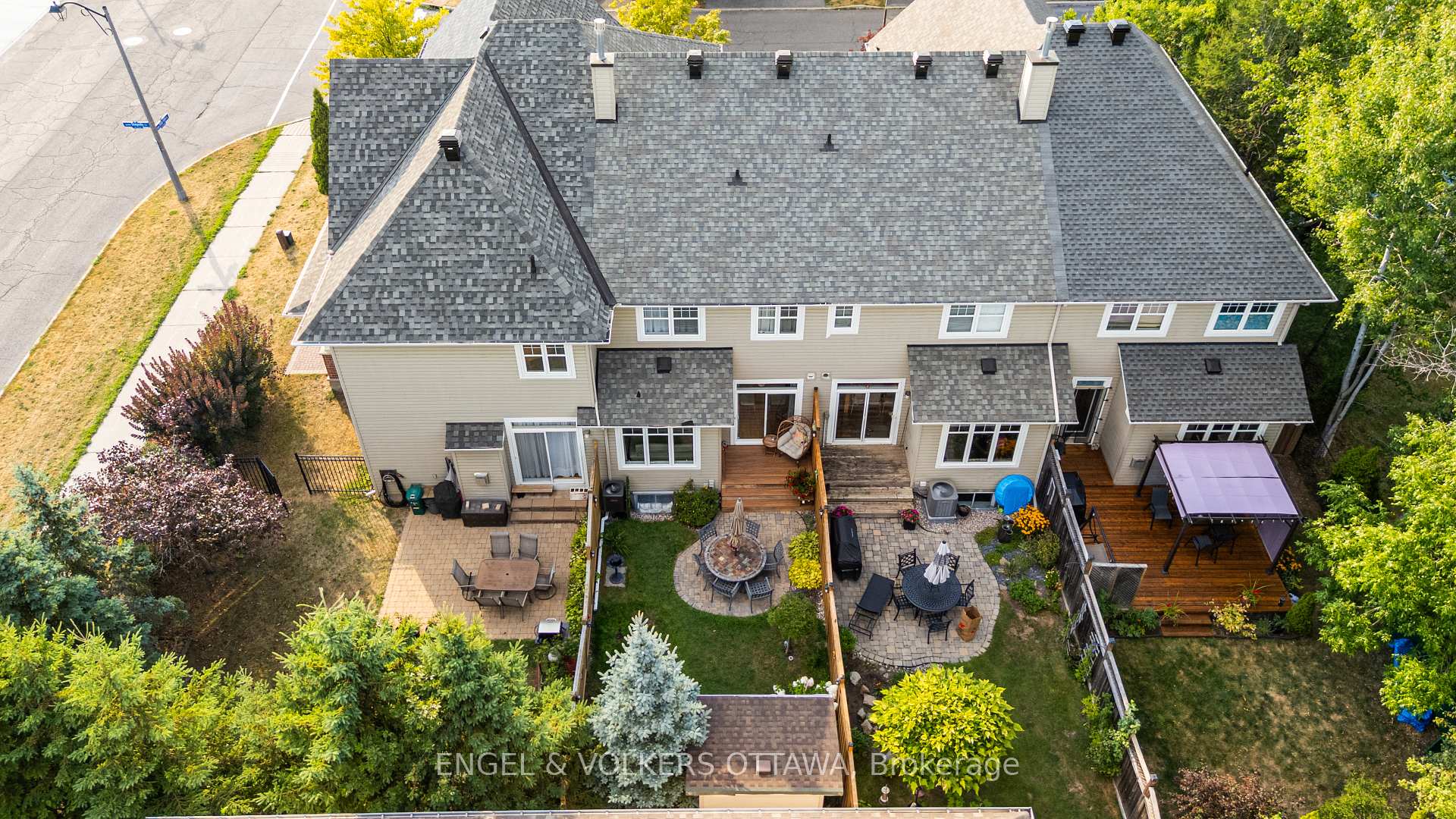 Photo 48 of 102 Shepody Circle, Ottawa, Blossom Park/Kemp Park/Findlay Creek — HOMEH