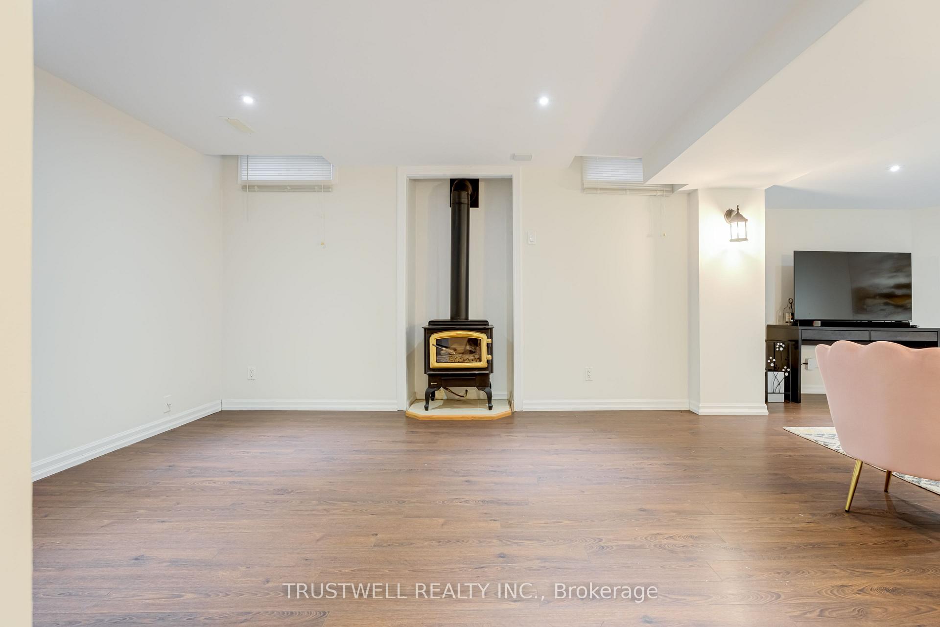 Photo 25 of 60 Fontebella Avenue, Vaughan, Vellore Village — HOMEH
