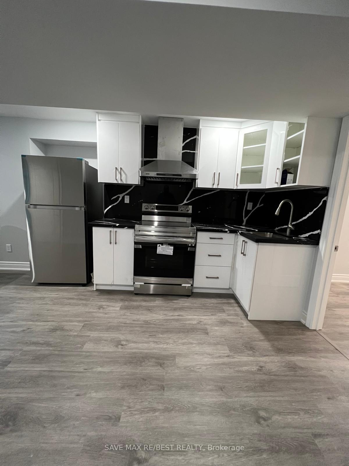 Photo 3 of Unit Bsmt, 16 Riverplace Crescent, Brampton, Bram East — HOMEH
