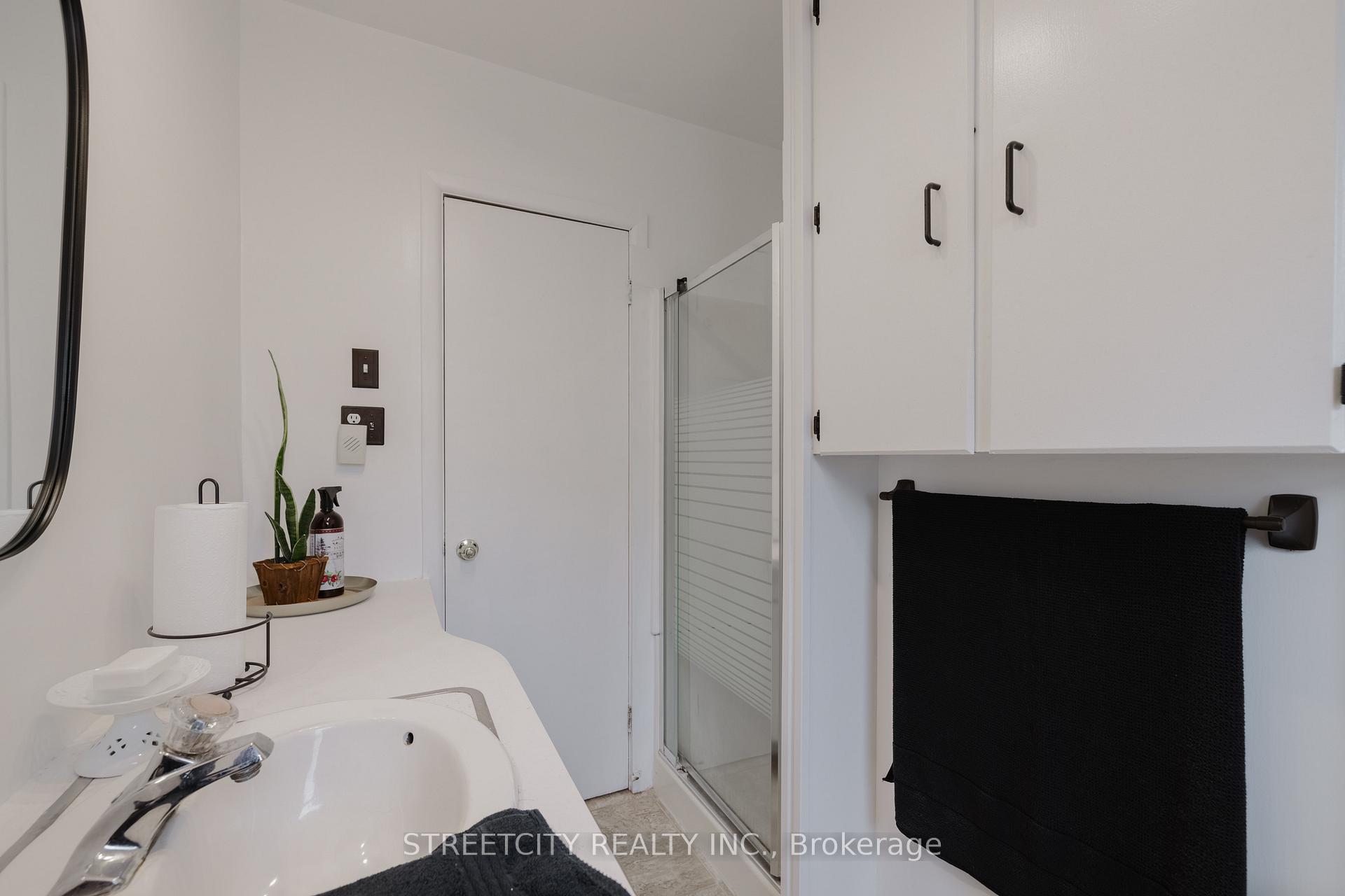 Photo 18 of 3 Davis Avenue, Aylmer — HOMEH