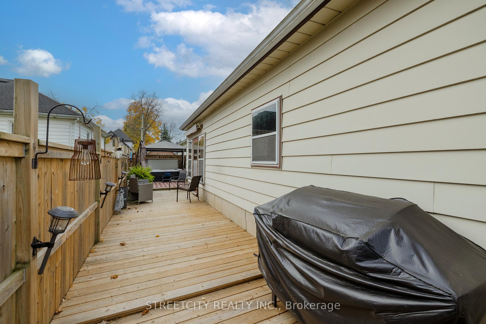 Photo 26 of 3 Davis Avenue, Aylmer — HOMEH