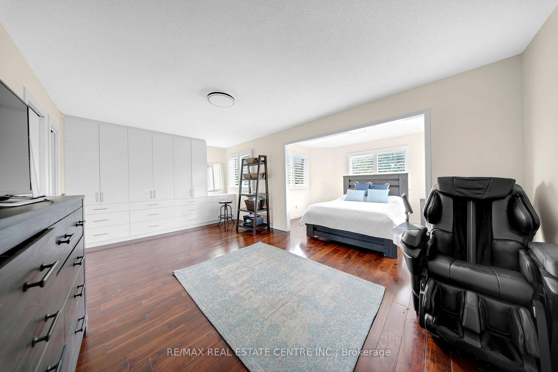 Photo 24 of 30 Oaklea Boulevard, Brampton, Fletcher's Creek South — HOMEH