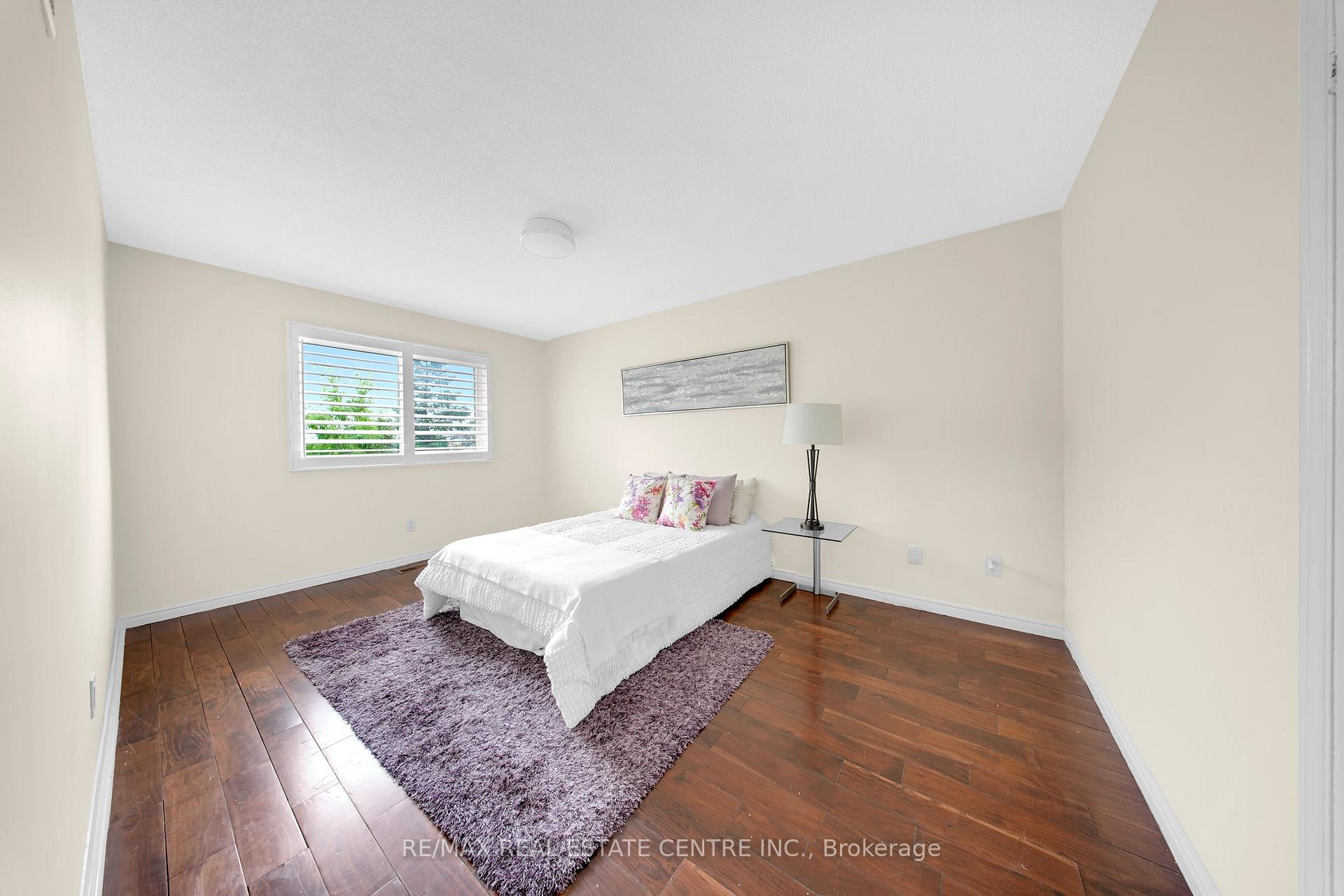 Photo 28 of 30 Oaklea Boulevard, Brampton, Fletcher's Creek South — HOMEH