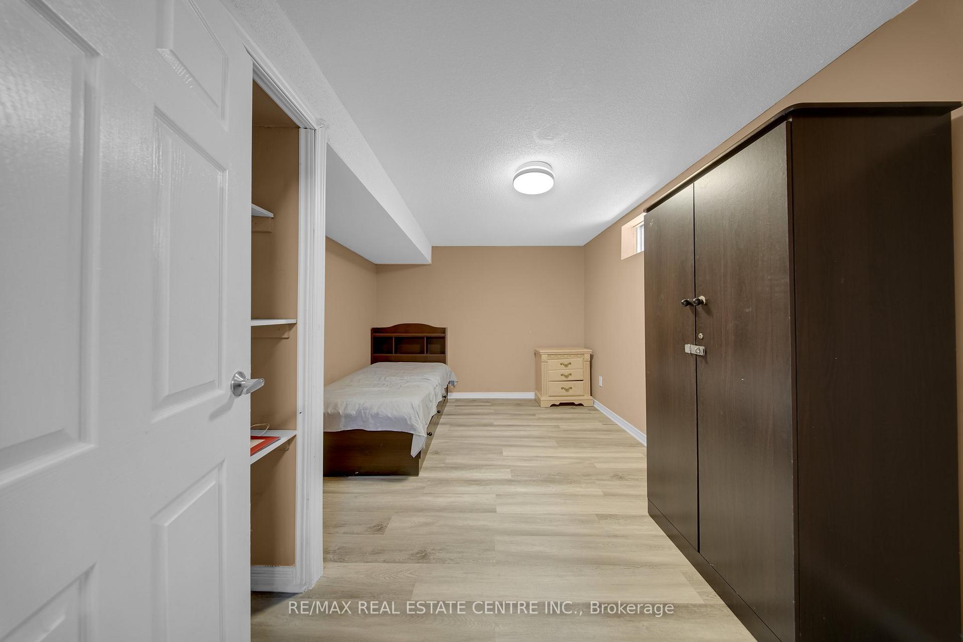 Photo 37 of 30 Oaklea Boulevard, Brampton, Fletcher's Creek South — HOMEH