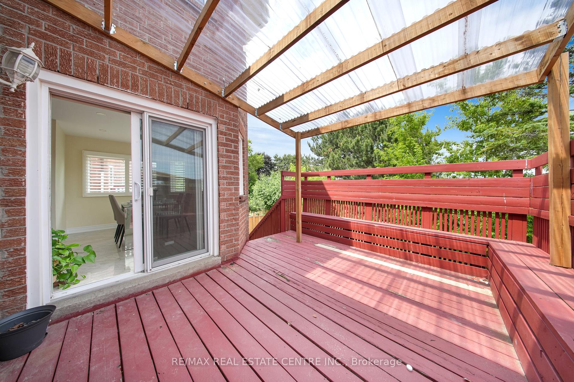 Photo 40 of 30 Oaklea Boulevard, Brampton, Fletcher's Creek South — HOMEH