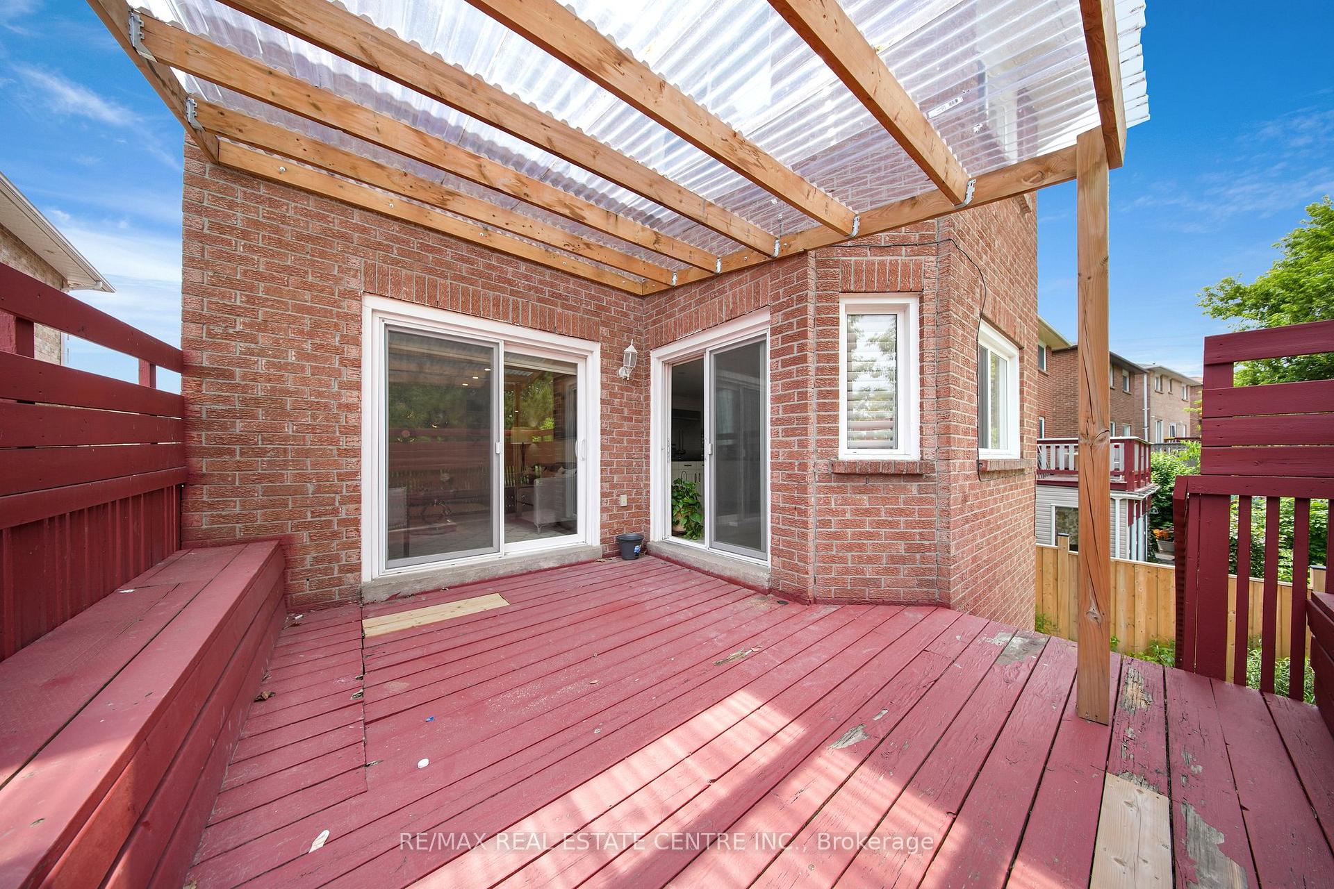 Photo 41 of 30 Oaklea Boulevard, Brampton, Fletcher's Creek South — HOMEH