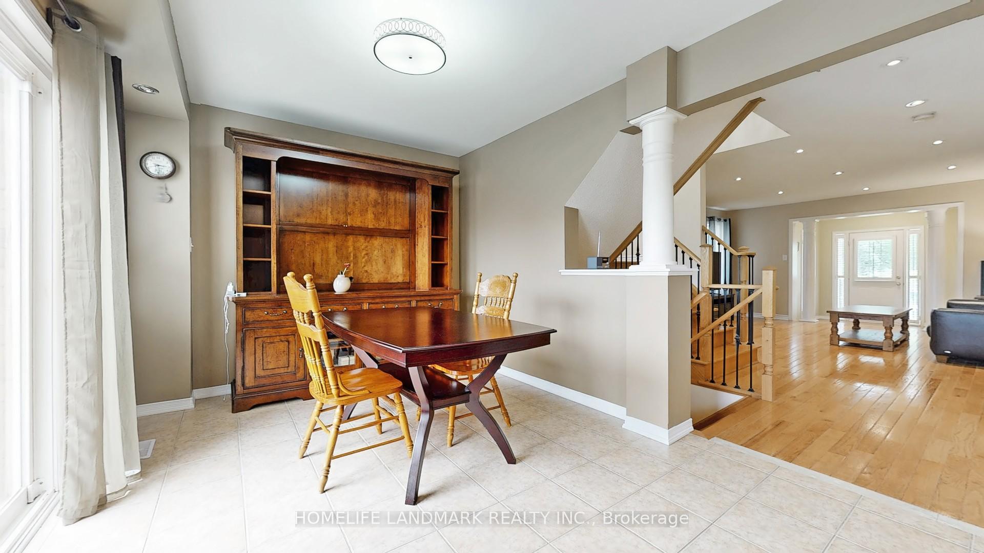 Photo 29 of 34 Wallwark Street, Aurora, Bayview Northeast — HOMEH
