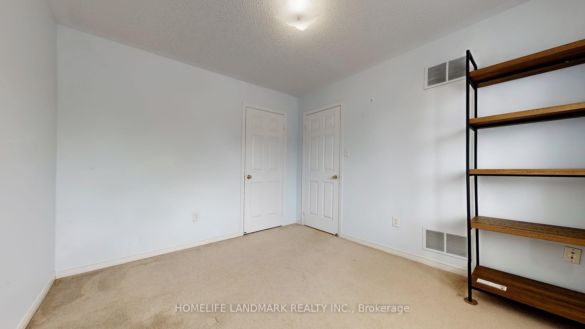 Photo 27 of 34 Wallwark Street, Aurora, Bayview Northeast — HOMEH