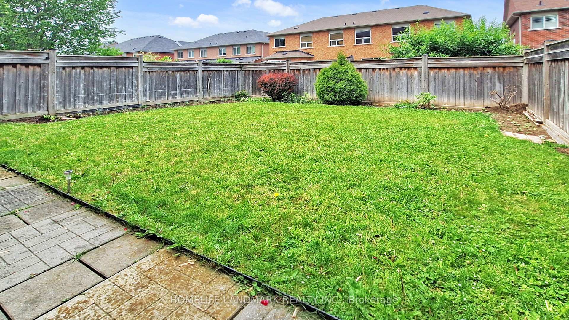 Photo 40 of 34 Wallwark Street, Aurora, Bayview Northeast — HOMEH