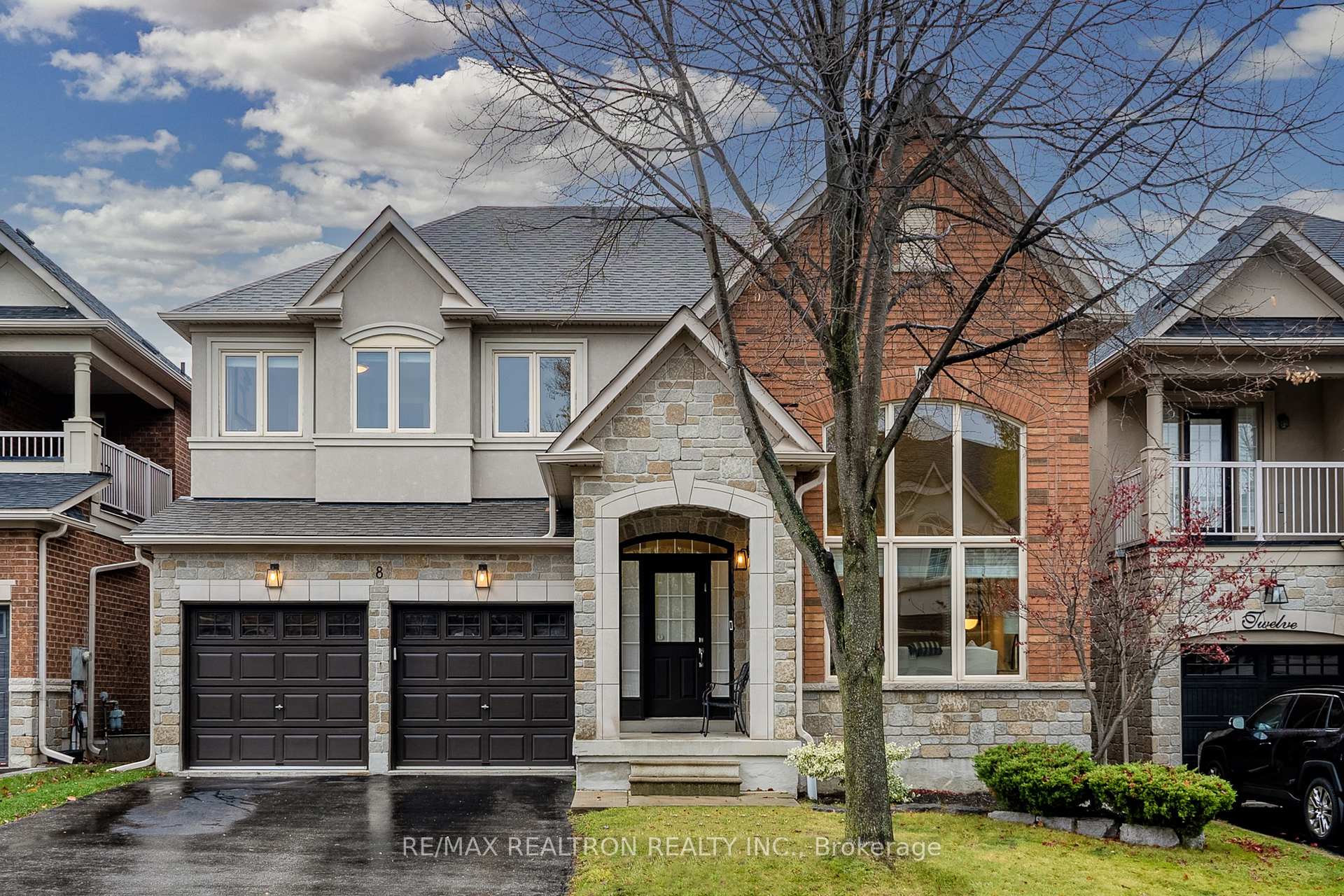 Photo 1 of 8 Sandwood Drive, Vaughan, Patterson — HOMEH