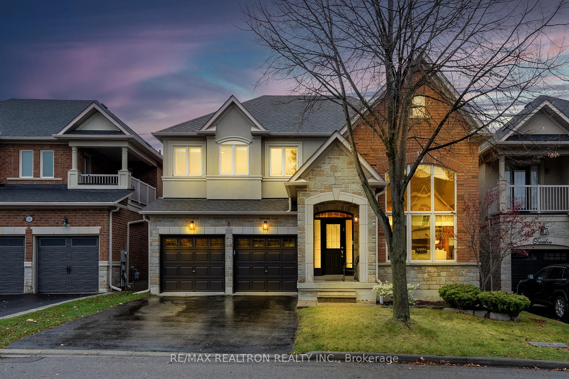 Photo 2 of 8 Sandwood Drive, Vaughan, Patterson — HOMEH