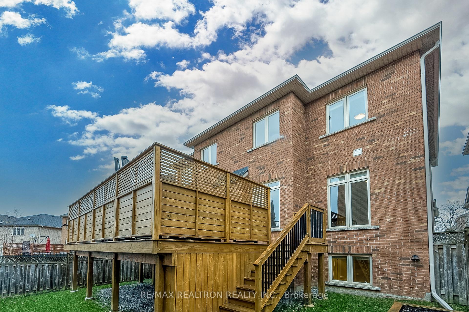 Photo 35 of 8 Sandwood Drive, Vaughan, Patterson — HOMEH