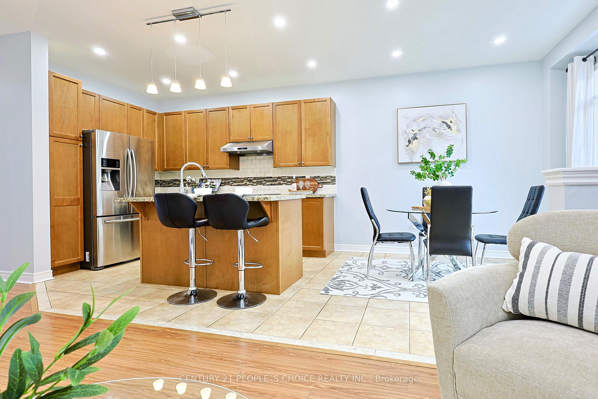 Photo 15 of 114 Begonia Crescent, Brampton, Northwest Sandalwood Parkway — HOMEH