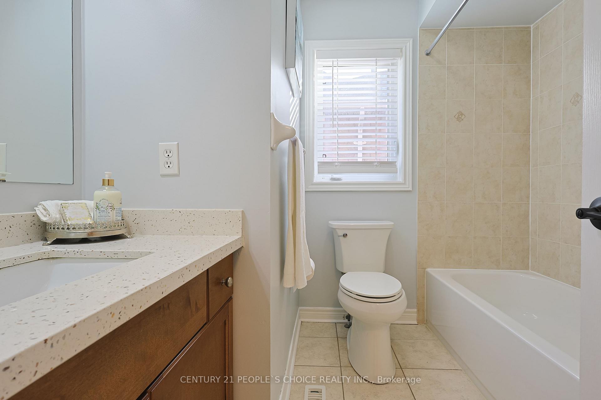 Photo 34 of 114 Begonia Crescent, Brampton, Northwest Sandalwood Parkway — HOMEH
