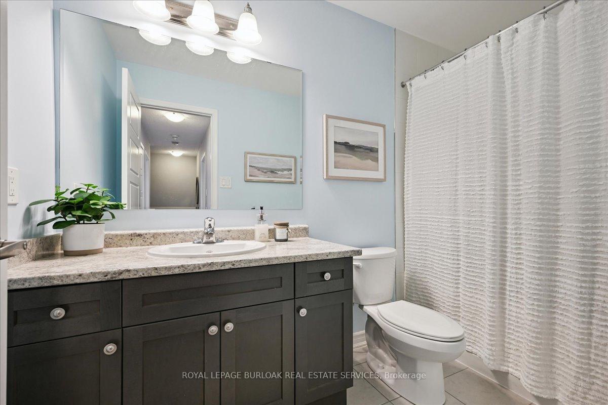 Photo 22 of 129 McMonies Drive, Hamilton, Waterdown — HOMEH