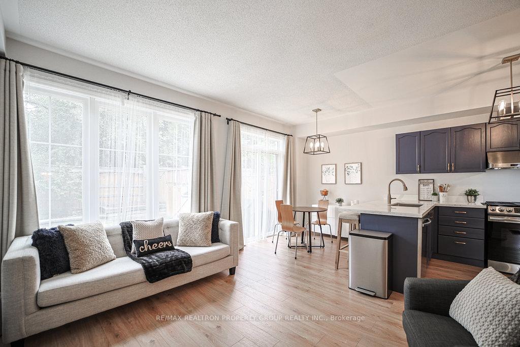 Photo 16 of 2 Croker Drive, Ajax, South East — HOMEH