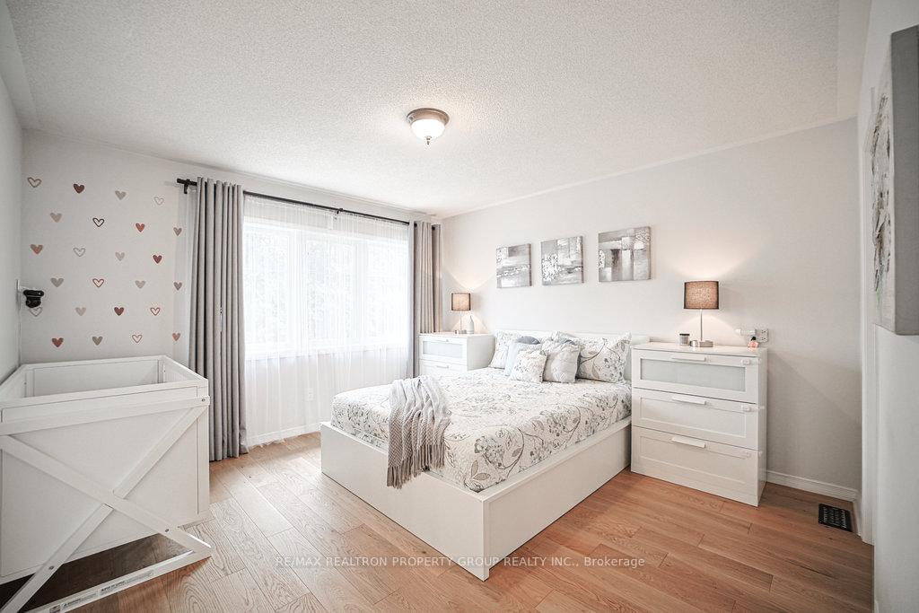 Photo 19 of 2 Croker Drive, Ajax, South East — HOMEH