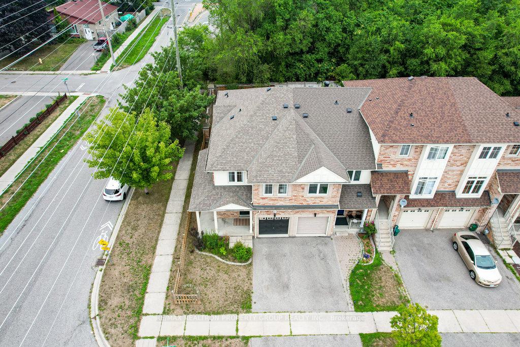 Photo 38 of 2 Croker Drive, Ajax, South East — HOMEH