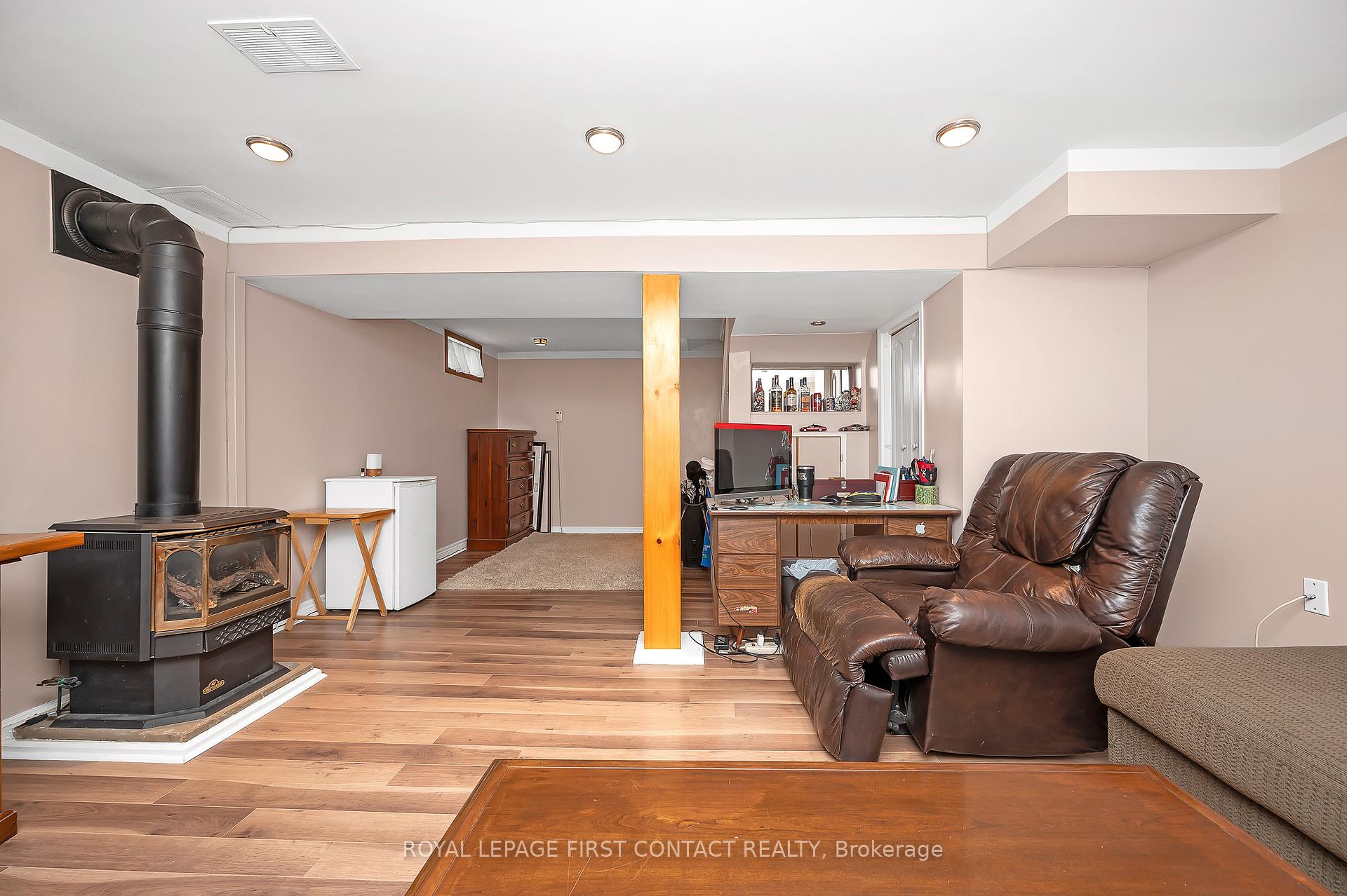 Photo 20 of 164 Adair Avenue N, Hamilton, McQuesten — HOMEH