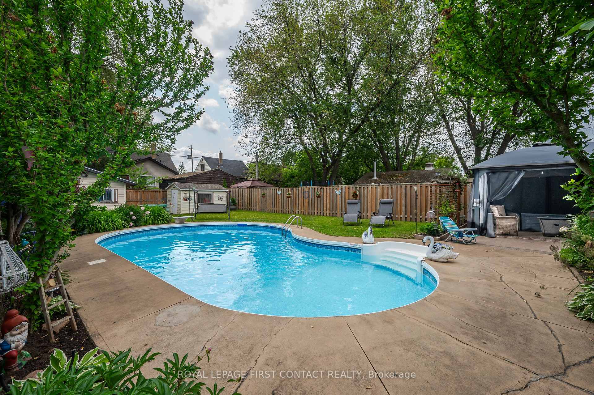 Photo 24 of 164 Adair Avenue N, Hamilton, McQuesten — HOMEH