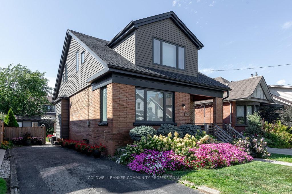 Photo 3 of 72 Rosslyn Avenue S, Hamilton, Delta — HOMEH