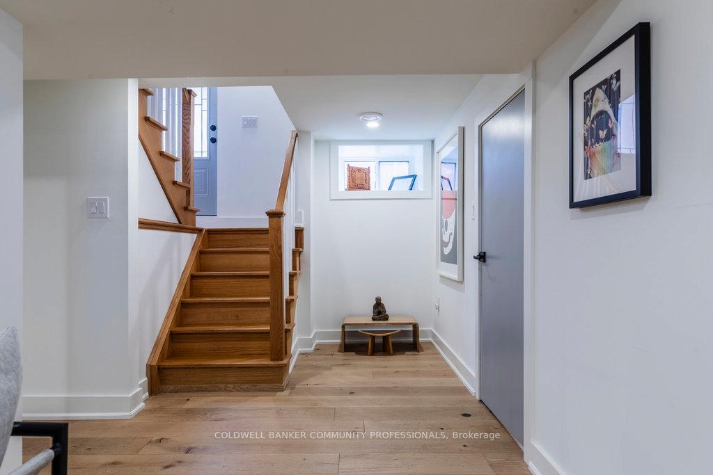 Photo 37 of 72 Rosslyn Avenue S, Hamilton, Delta — HOMEH