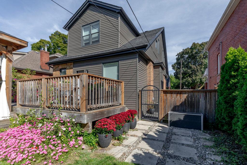 Photo 48 of 72 Rosslyn Avenue S, Hamilton, Delta — HOMEH