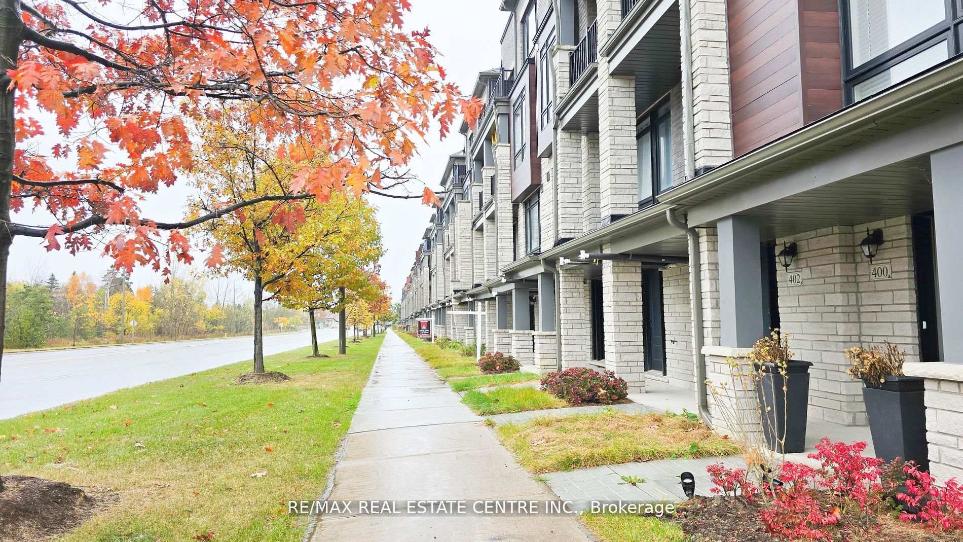 Photo 2 of 408 Salem Road S, Ajax, South East — HOMEH