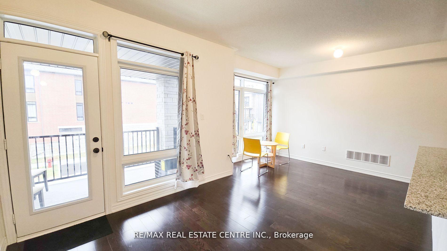 Photo 8 of 408 Salem Road S, Ajax, South East — HOMEH
