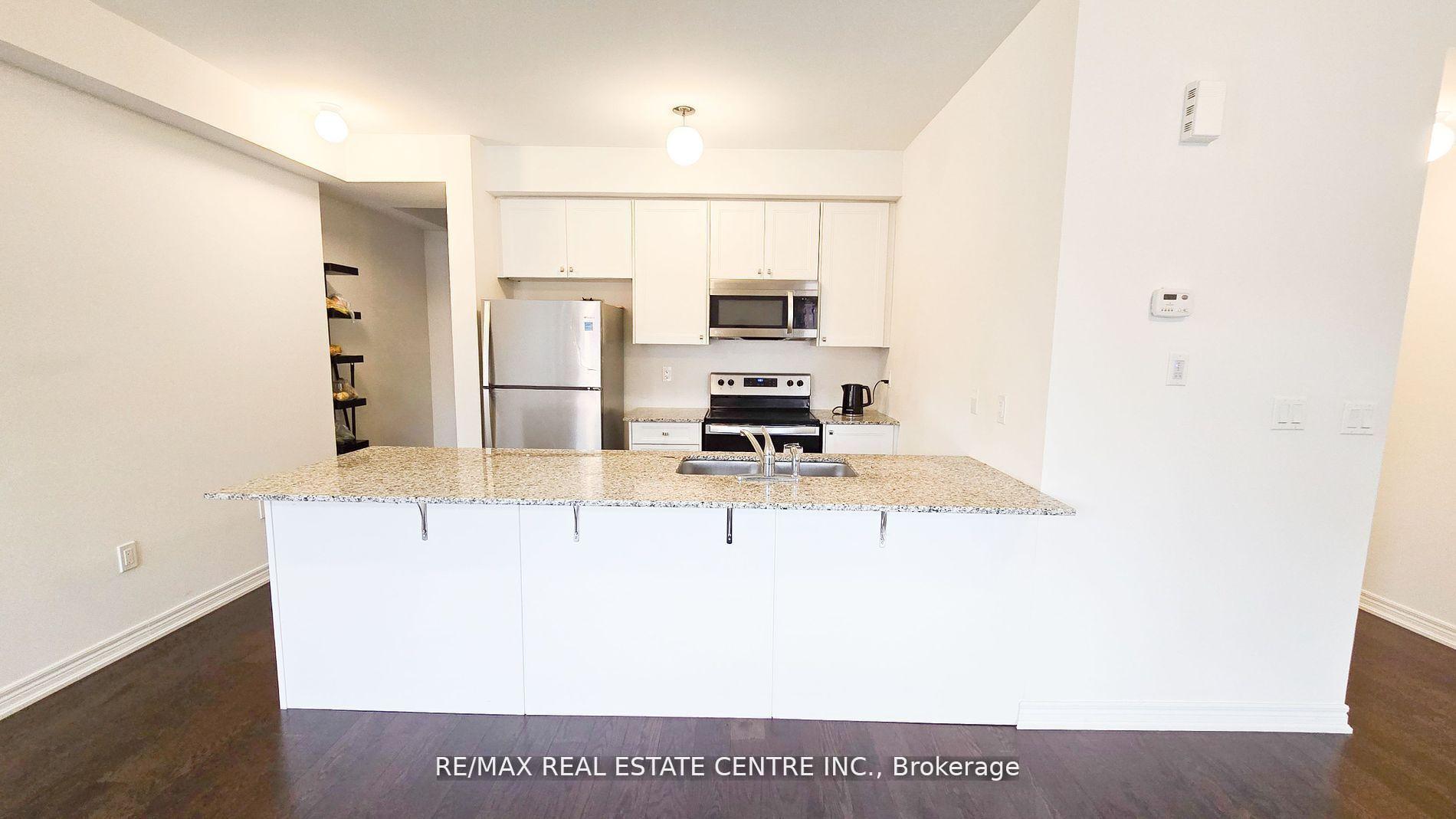 Photo 11 of 408 Salem Road S, Ajax, South East — HOMEH