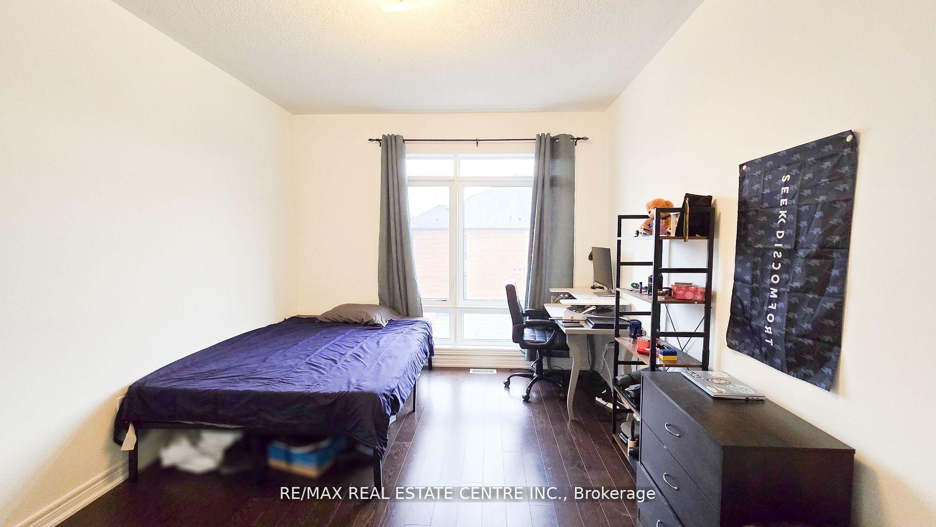 Photo 26 of 408 Salem Road S, Ajax, South East — HOMEH