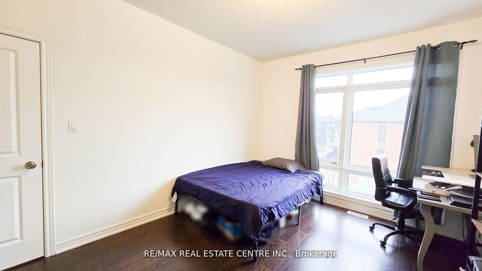 Photo 27 of 408 Salem Road S, Ajax, South East — HOMEH