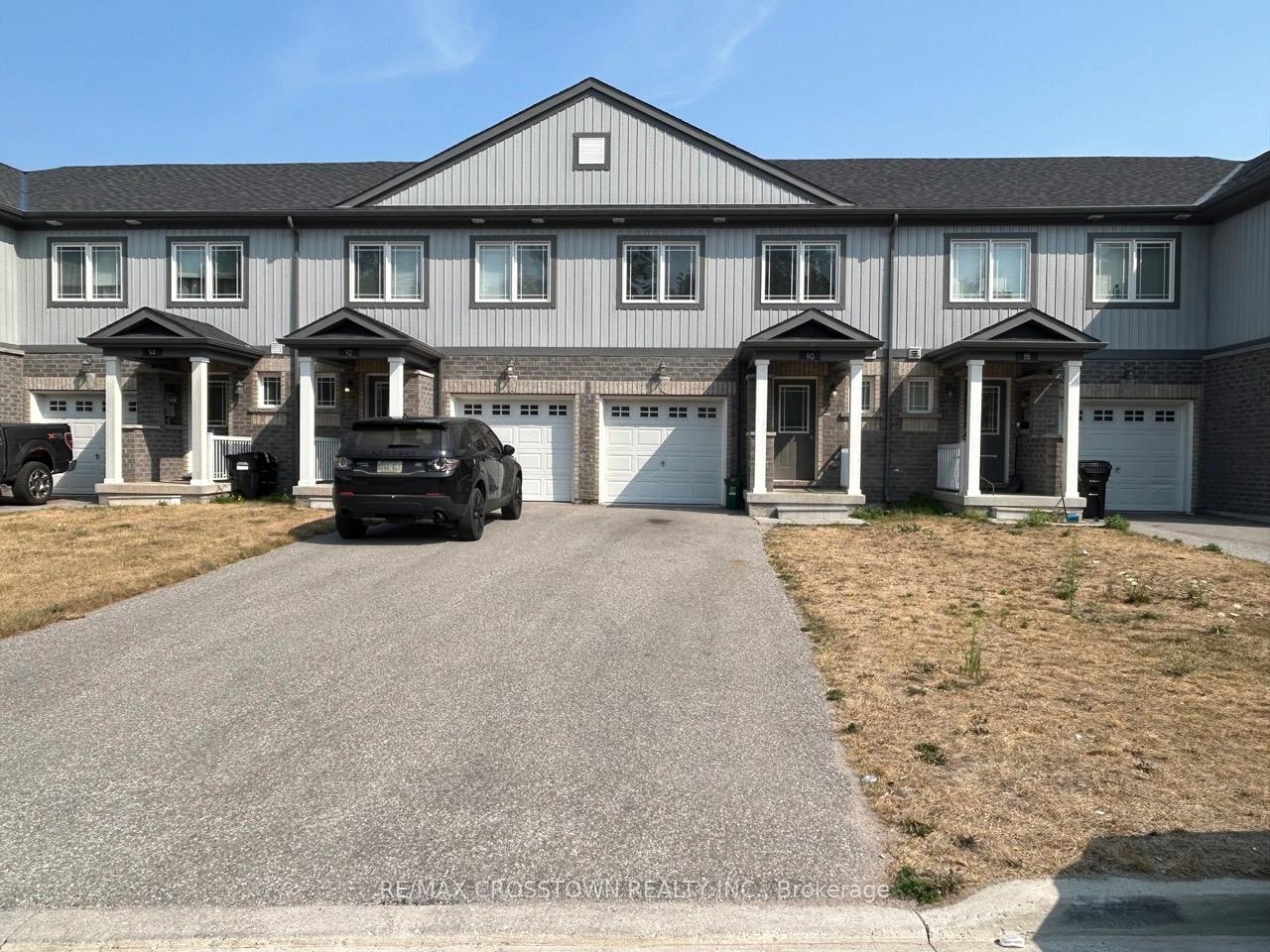 Front of 90 Frank's Way