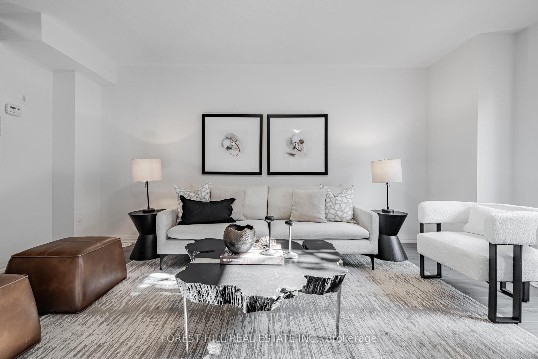 Photo 2 of 15 Cohen Way, Vaughan, Patterson — HOMEH