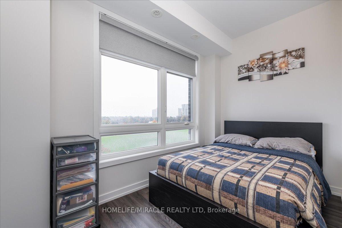 Photo 16 of 302 Dalhousie Street W, Vaughan, Vaughan Grove — HOMEH