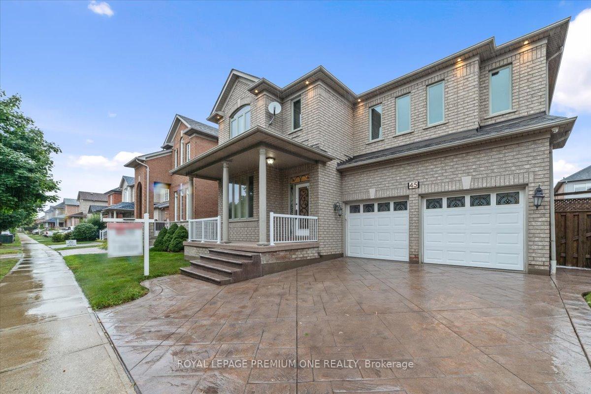 Front of 45 Forecastle Road